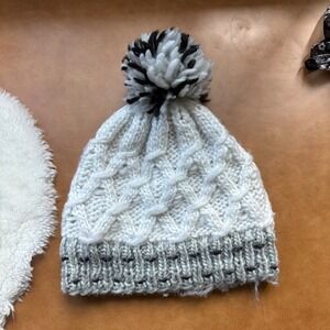 White Grey Cable Knit Beanie Pom Pom Winter Hat Ribbed Cuff